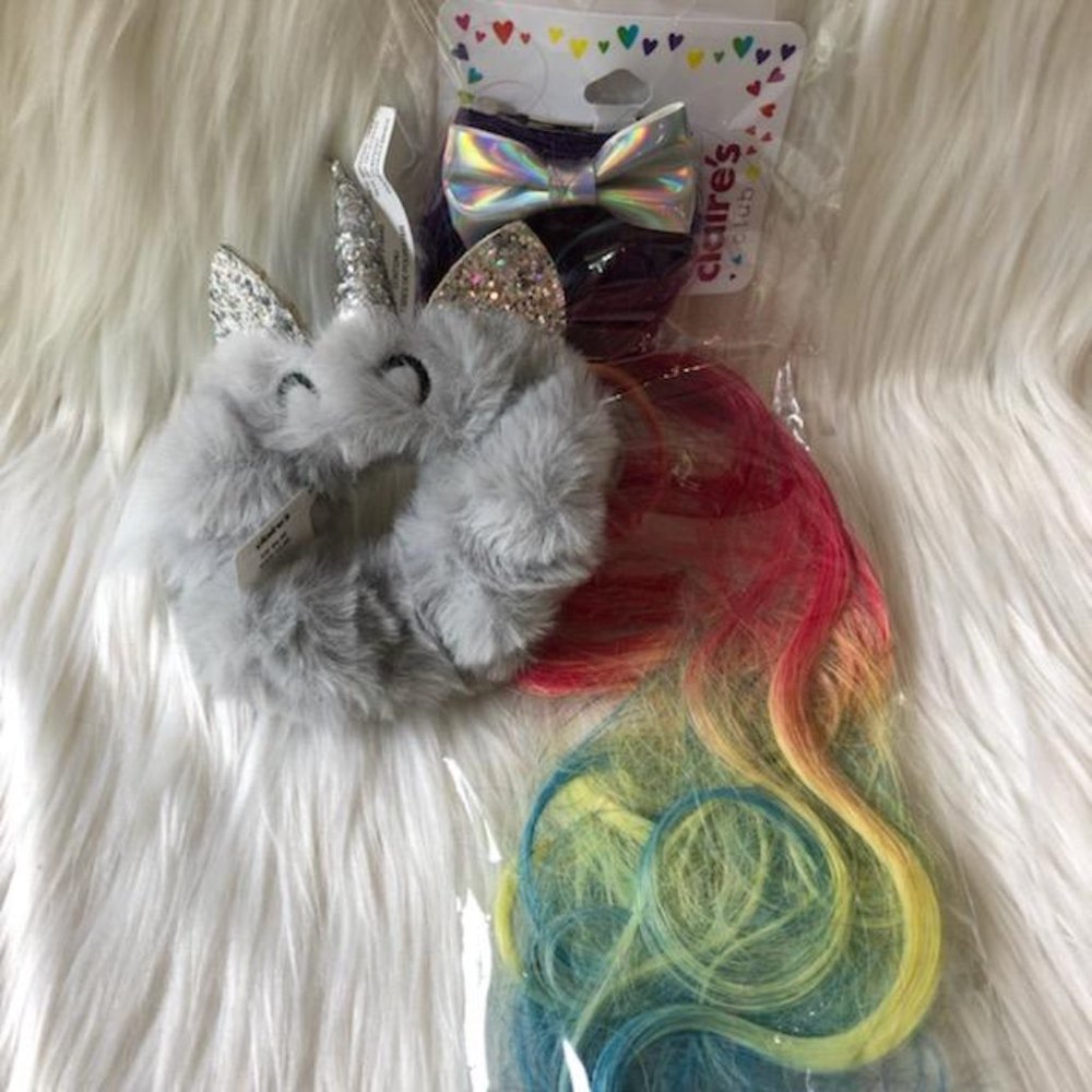 Claire’s Rainbow/Unicorn Themed Hair Accessories Set
